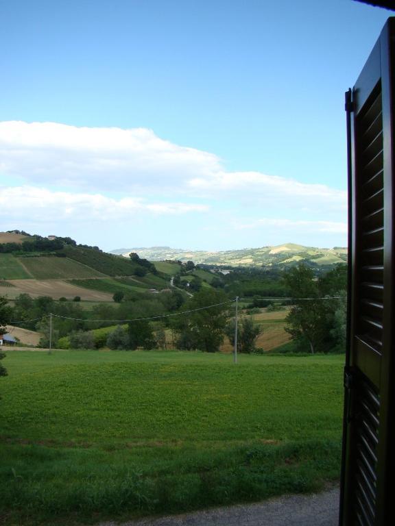Agriturismo Vecchio Gelso Ortezzano Eksteriør billede