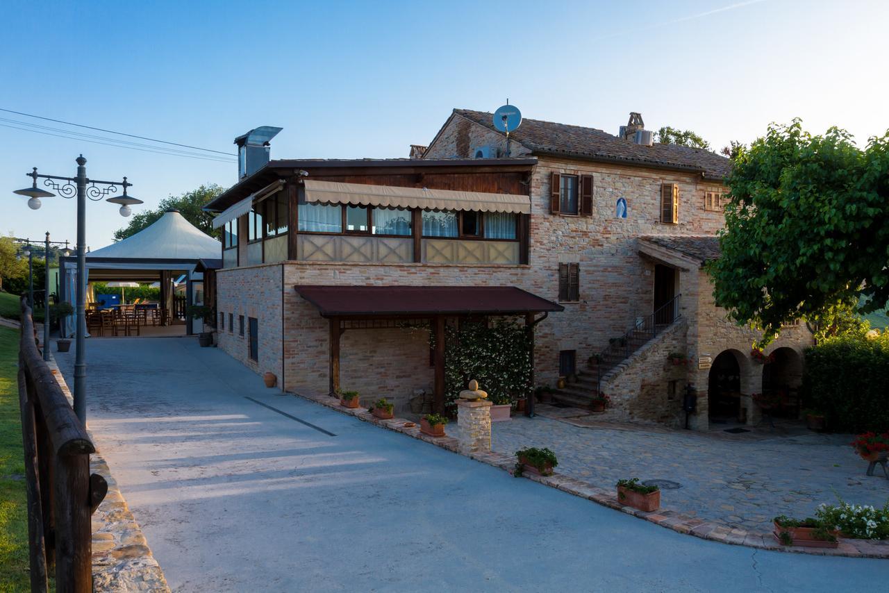 Agriturismo Vecchio Gelso Ortezzano Eksteriør billede