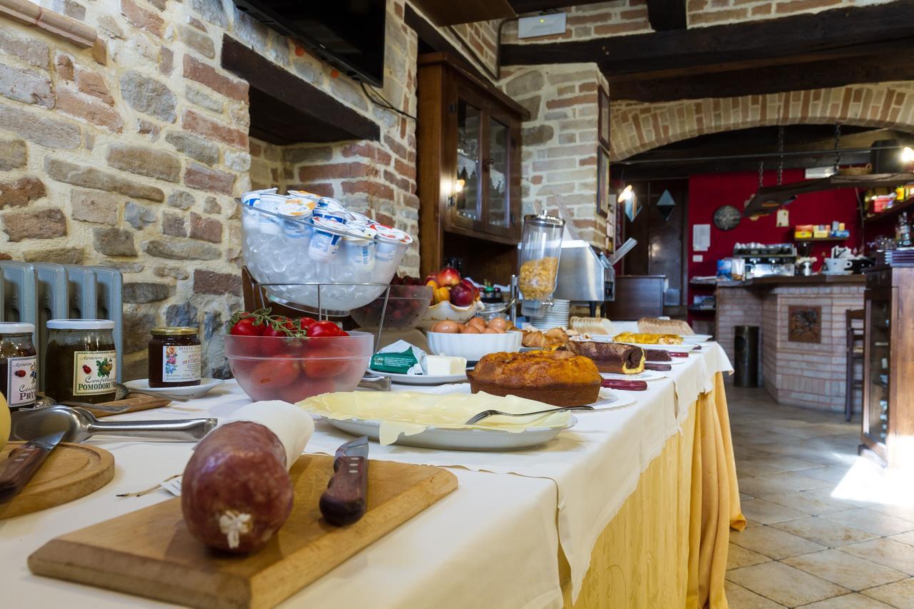 Agriturismo Vecchio Gelso Ortezzano Eksteriør billede