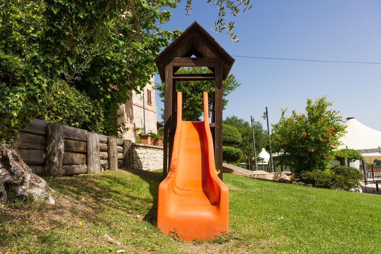 Agriturismo Vecchio Gelso Ortezzano Eksteriør billede
